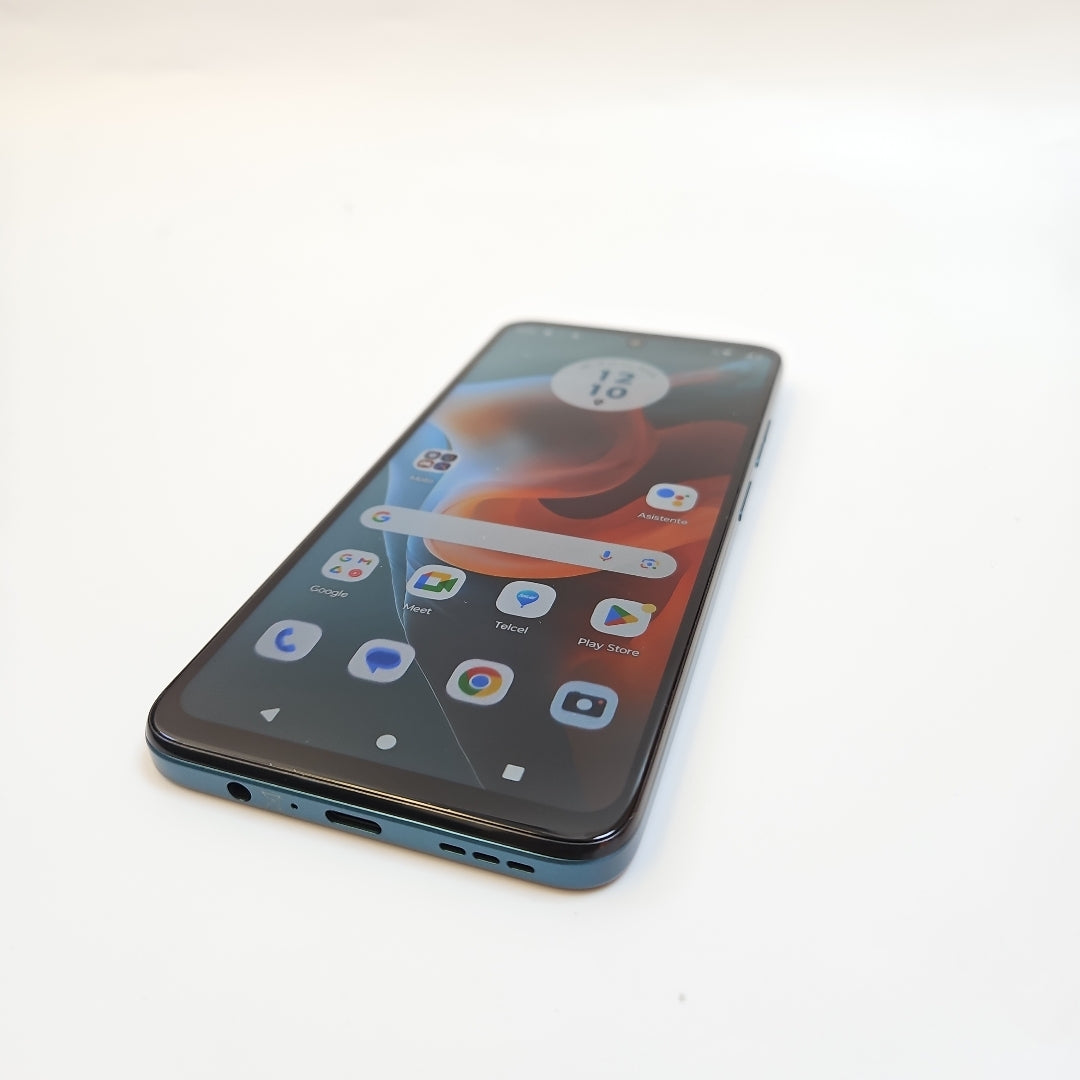 CELULAR MOTOROLA MOTO G34 5G XT2363-1 256 GB 8 GB RAM (SEMINUEVO)