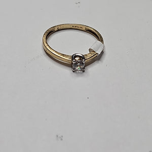 10419ANC00065A1579 FRD23 SOLITARIO CUATRO UÑAS CON CIRCONIA ORO 10K 1.3GRS (NUEVO)