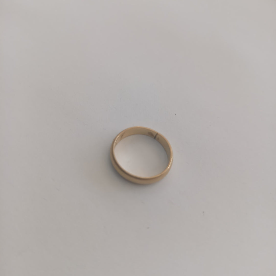 ARGOLLA. ORO. 14 K 2.8 GRMS (SEMINUEVO)