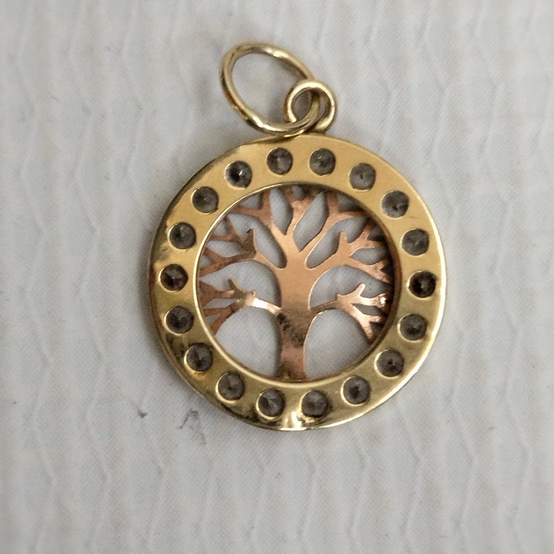 DIJE. ORO. 10 K 1.1 GRMS (SEMINUEVO)