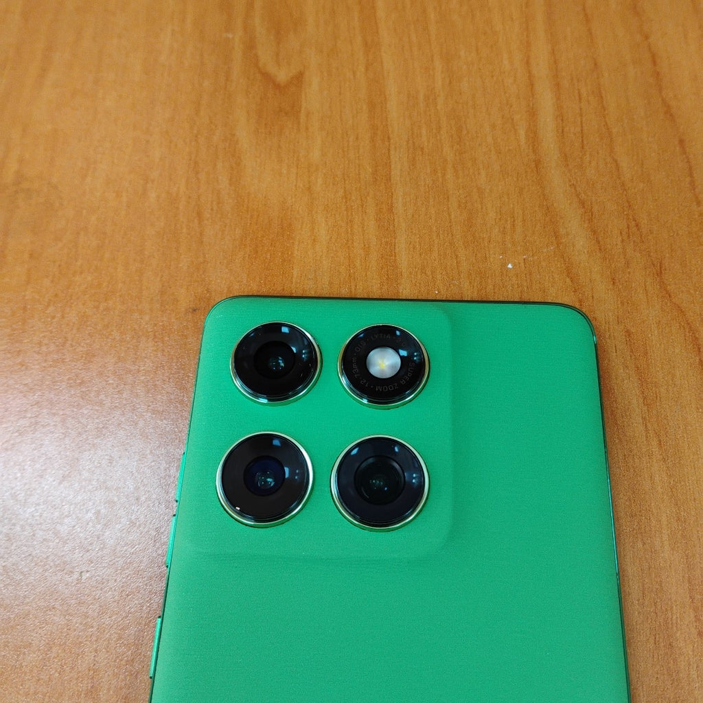 CELULAR MOTOROLA EDGE 60 XT2505-3 (2025) 512 GB 12 GB RAM (SEMINUEVO)