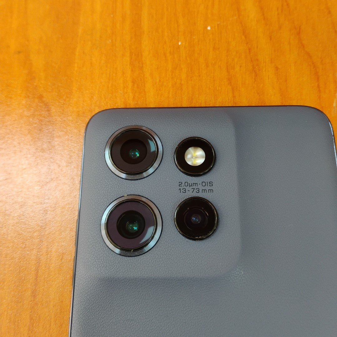 CELULAR MOTOROLA EDGE 50 NEO XT2409-2 (2024) 256 GB 8 GB RAM (SEMINUEVO)