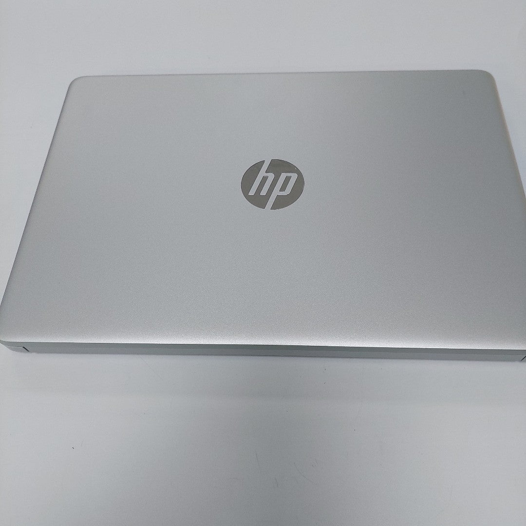 LAPTOP HP 14-DQ6011DX (2025) 128 GB SSD 4 GB RAM (SEMINUEVO)