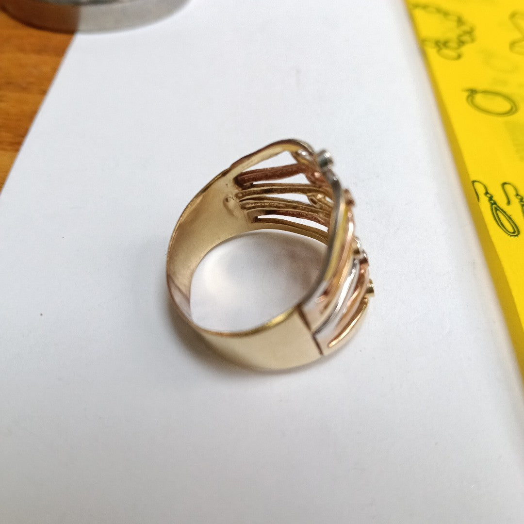 ANILLITO. ORO, ORO COMBINADO. 14 K 6.5 GRMS (SEMINUEVO)