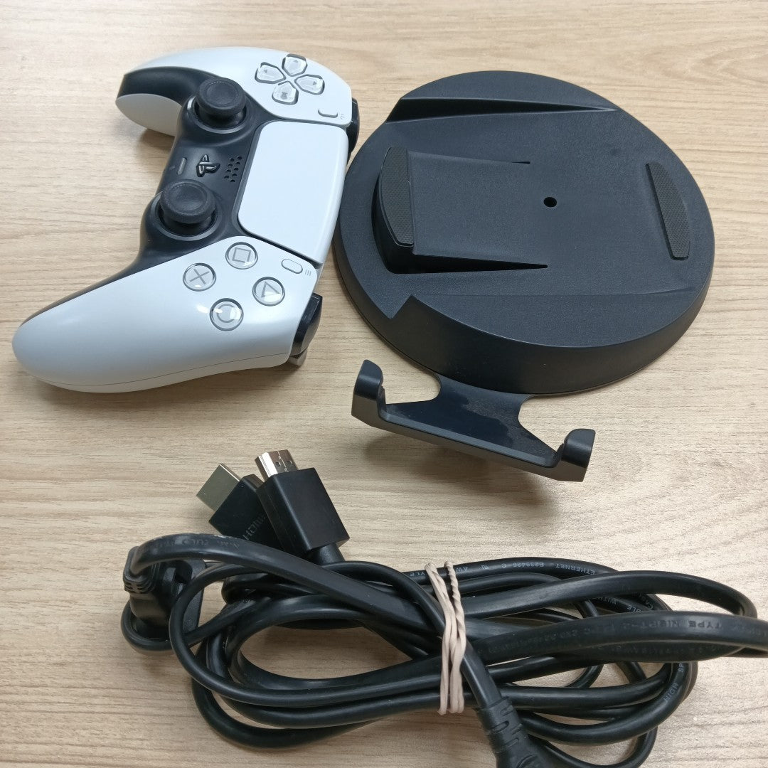 CONSOLA DE VIDEOJUEGO SONY PS5 825 SSD (SEMINUEVO)