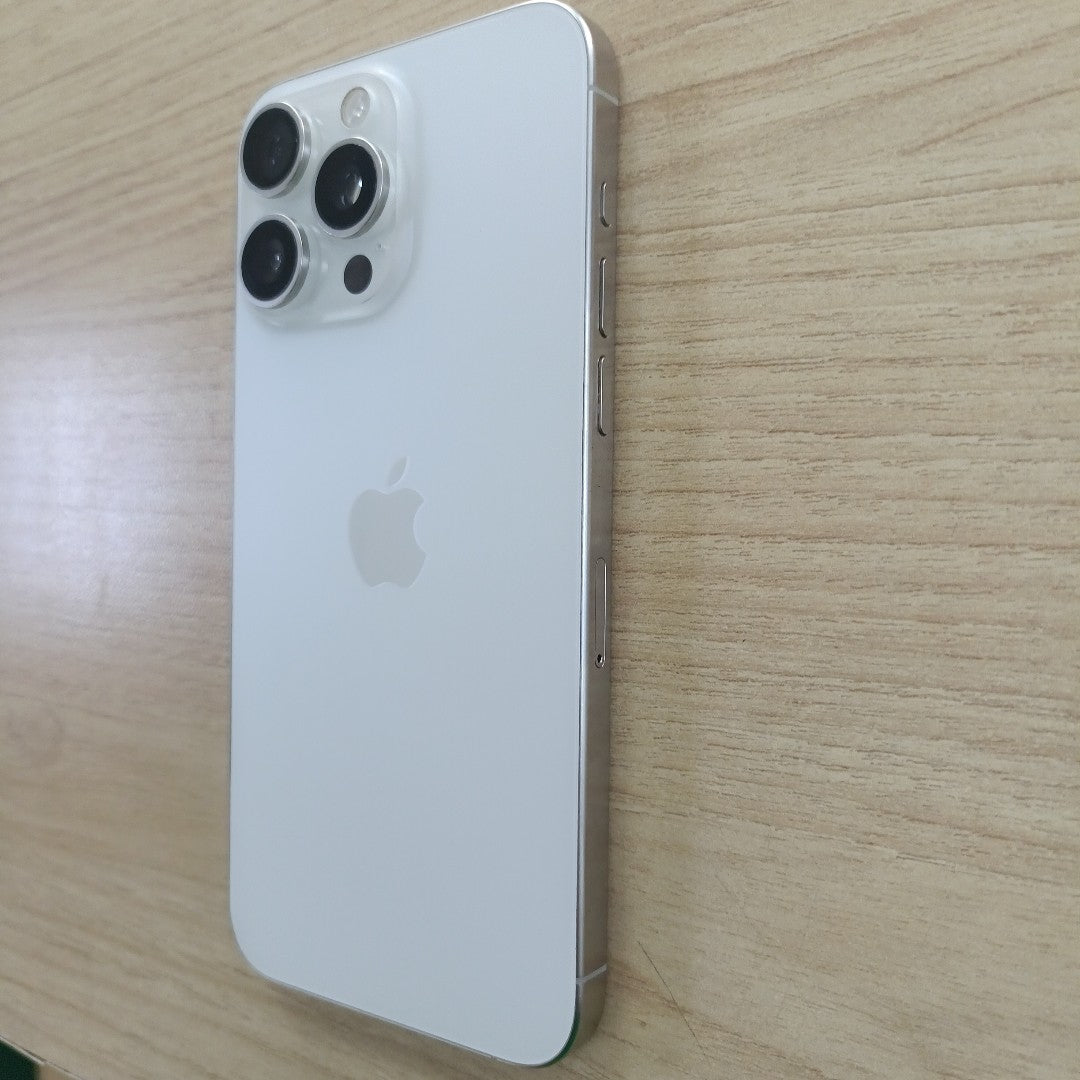 CELULAR APPLE IPHONE 15 PRO MAX A3105 (2023) 512 GB 8 GB RAM