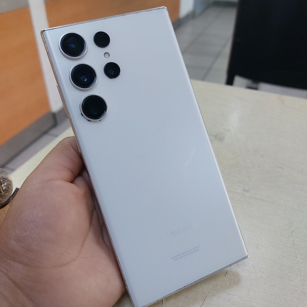 CELULAR SAMSUNG GALAXY S23 ULTRA SM-S918B 256 GB 8 GB RAM (SEMINUEVO)