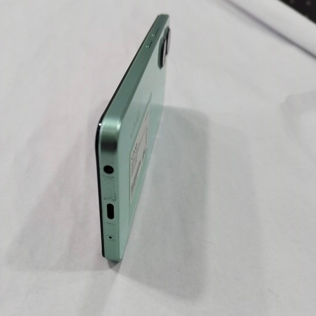 CELULAR VIVO Y03 V2332 (2024) 128 GB 4 GB RAM (SEMINUEVO)