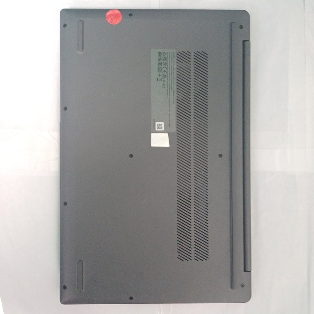 LAPTOP LENOVO IDEAPAD SLIM 3 15IAH8 (2024) 512 GB SSD 8 GB RAM (SEMINUEVO)