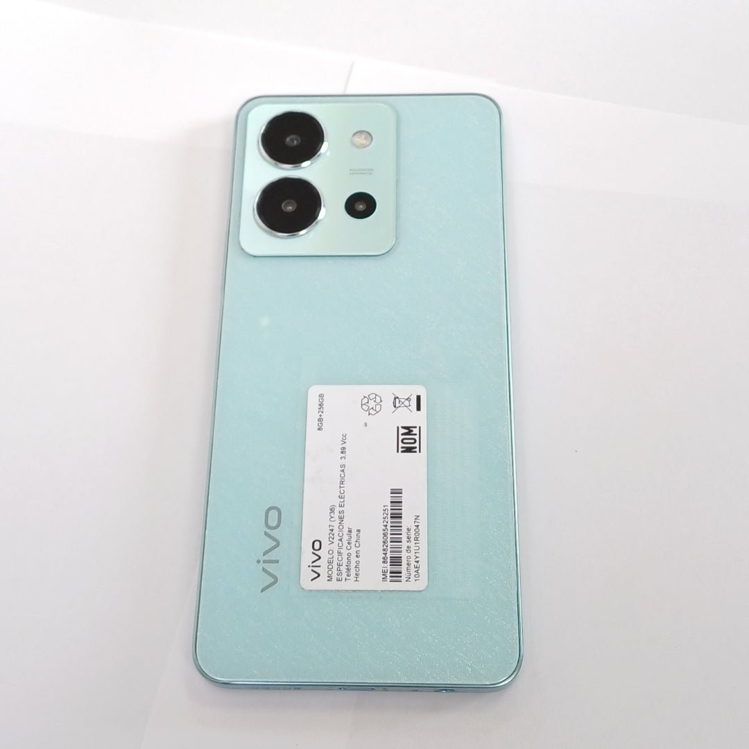 CELULAR VIVO Y36 V2247 256 GB 8 GB RAM (SEMINUEVO)