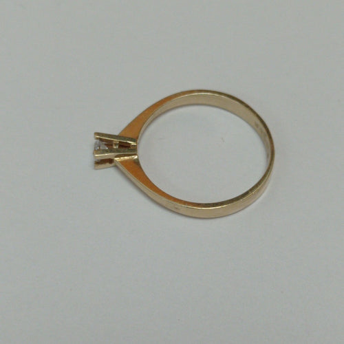 10024ANC00070B872 FRD6 SOLITARIO DELGADO CON CIRCONIA REDONDA CON BASE TIPAO A ORO 14K 2GRS (NUEVO)