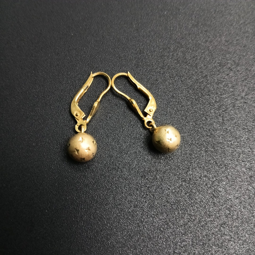 ARETES PAR. ORO. 14 K 1.7 GRMS (SEMINUEVO)