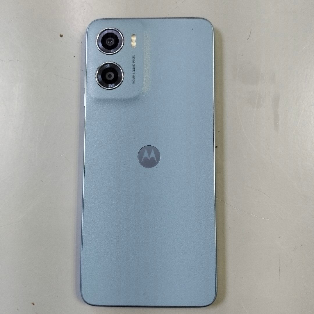 CELULAR MOTOROLA MOTO G05 XT2523-2 (2025) 64 GB 4 GB RAM (SEMINUEVO)