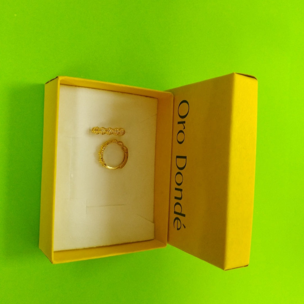 HUGGIES ORO 14K 2.8 (NUEVO)