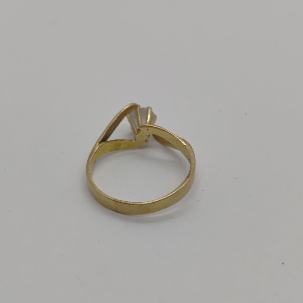 SOLITARIO. ORO. 8 K 1.9 GRMS (SEMINUEVO)