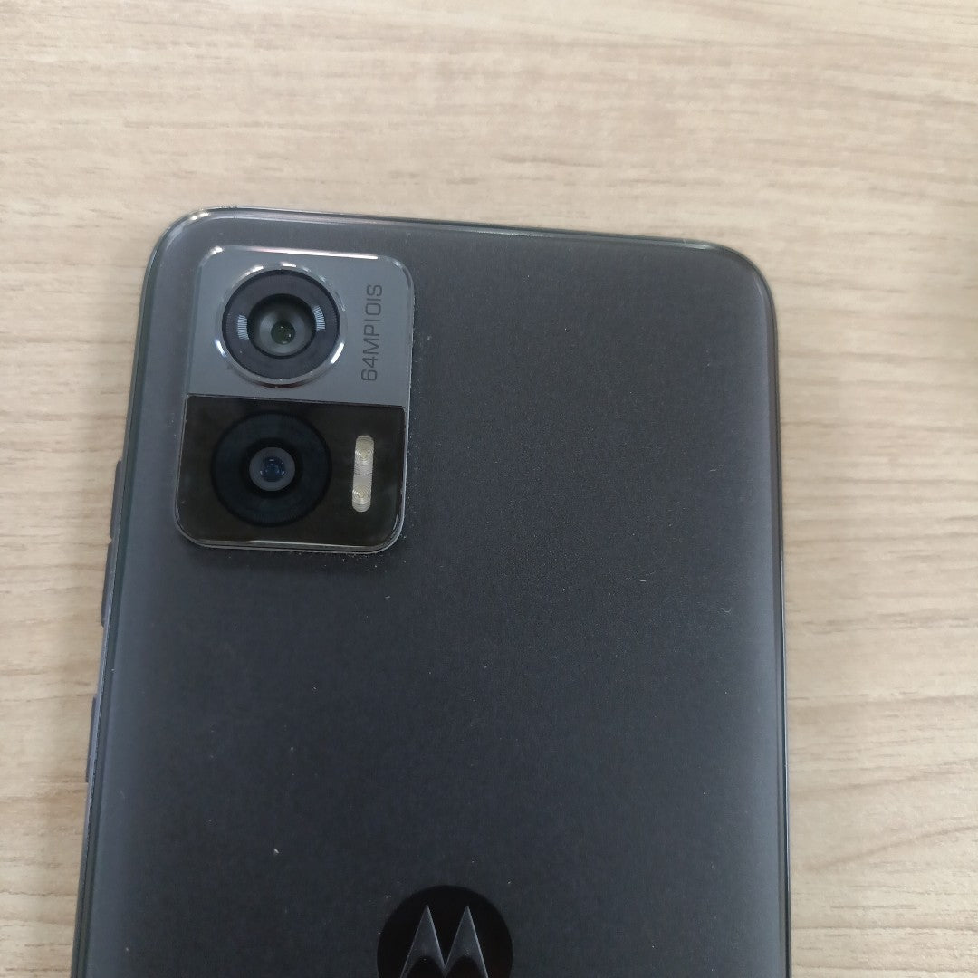 CELULAR MOTOROLA EDGE 30 NEO XT2245-1 128 GB 8 GB RAM (SEMINUEVO)