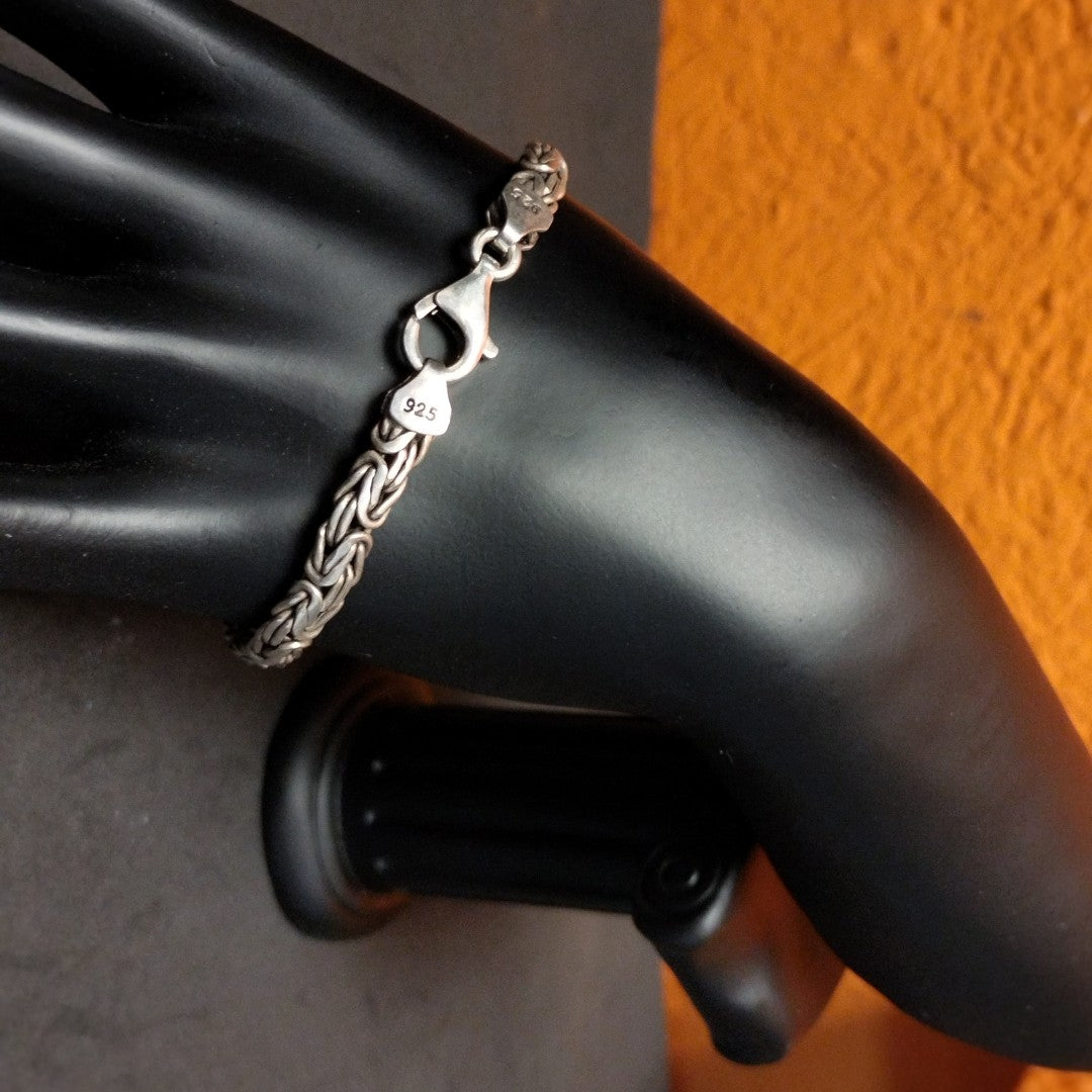 PULSERA. PLATA. 19.9 GRMS (SEMINUEVO)