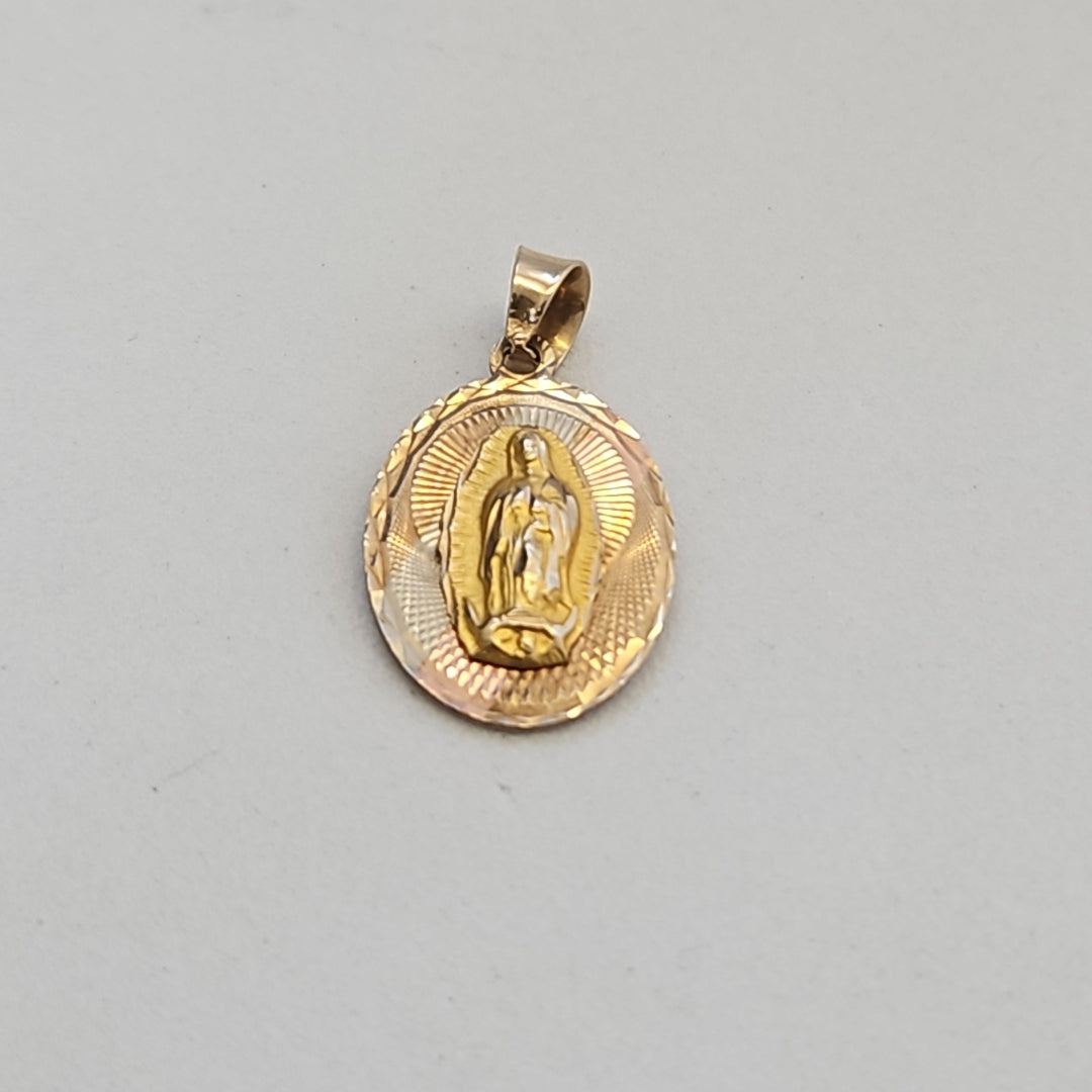 K1 1,50 GRMS 10 K ESPECIFICACIONES COMPLEMENTARIAS MEDALLA RELIGIOSA (SEMINUEVO)