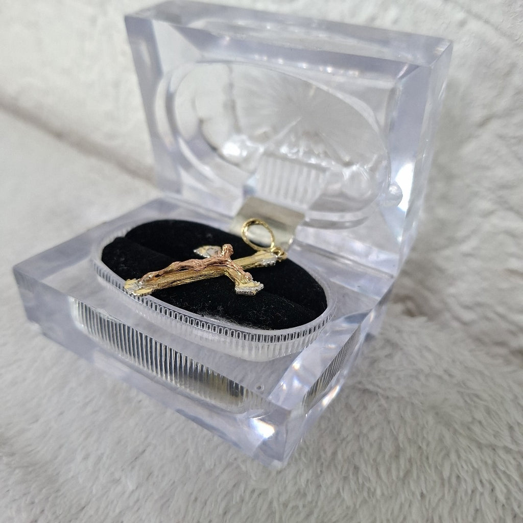 CRUCIFIJO. ORO, ORO COMBINADO. 14 K 2.7 GRMS (SEMINUEVO)