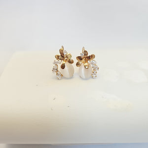 ARETES PAR ORO 8 K 2.7 GRMS (SEMINUEVO)