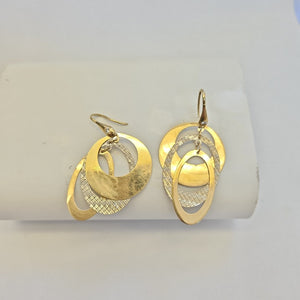 K1 4,00 GRMS 10 K ESPECIFICACIONES COMPLEMENTARIAS ARETES PAR (SEMINUEVO)