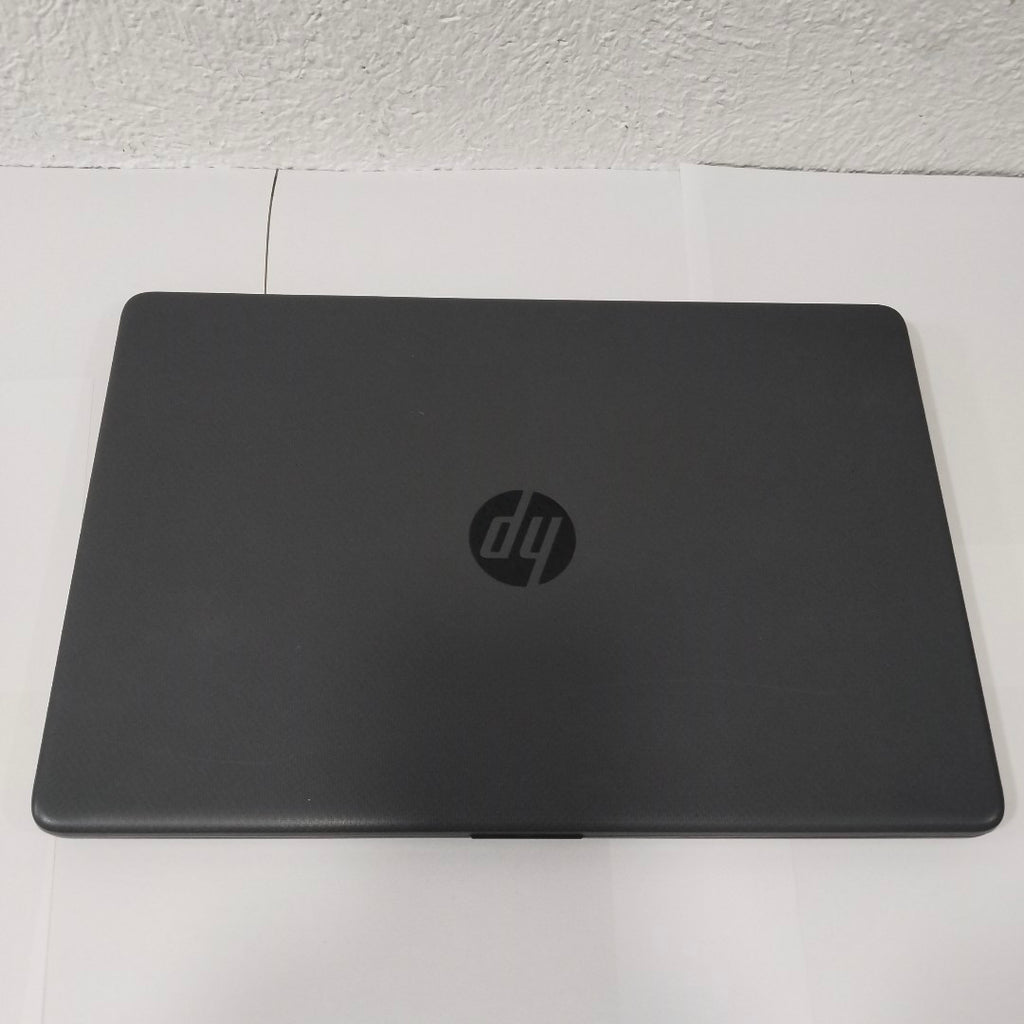 LAPTOP HP 255 G8 (2023) 256 GB SSD 8 GB RAM (SEMINUEVO)