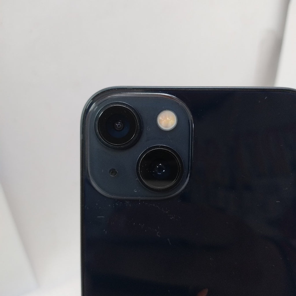 CELULAR APPLE IPHONE 13 A2631 128 GB 4 GB RAM (SEMINUEVO)