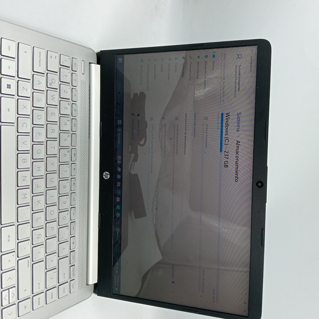 LAPTOP HP 14-DK1508LA (2022) 256 GB SSD 8 GB RAM (SEMINUEVO)