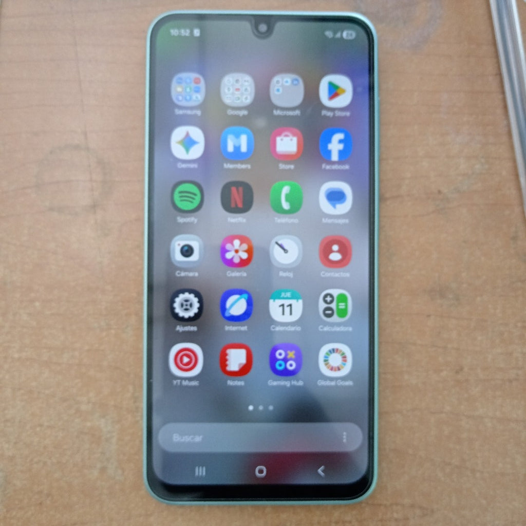 CELULAR SAMSUNG GALAXY A26 5G SM-A266M (2025) 128 GB 6 GB RAM (SEMINUEVO)