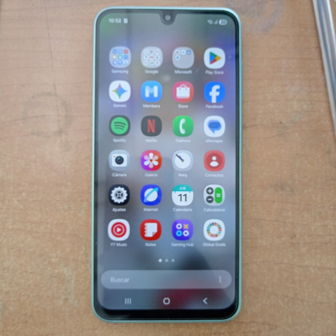 CELULAR SAMSUNG GALAXY A26 5G SM-A266M (2025) 128 GB 6 GB RAM (SEMINUEVO)