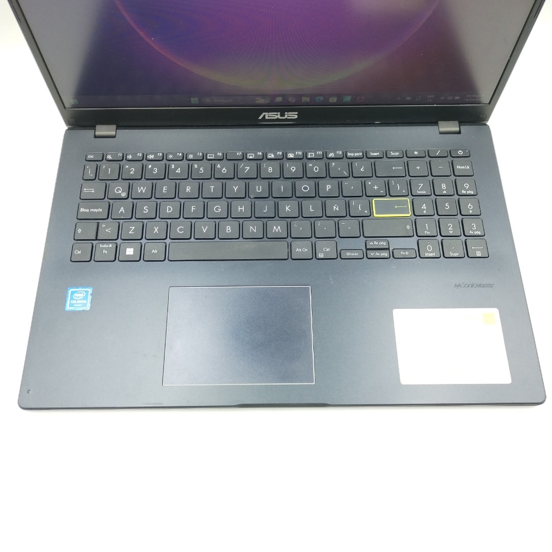 LAPTOP ASUS E510MA-BR1147W (2022) 128 GB SSD 8 GB RAM (SEMINUEVO)