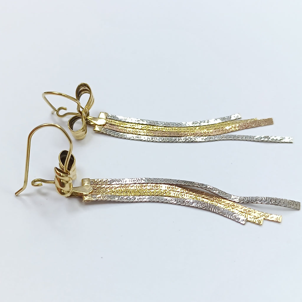 K1 4,70 GRMS 10 K ESPECIFICACIONES COMPLEMENTARIAS ARETES COLGANTES MOÑO 3 TONOS (SEMINUEVO)