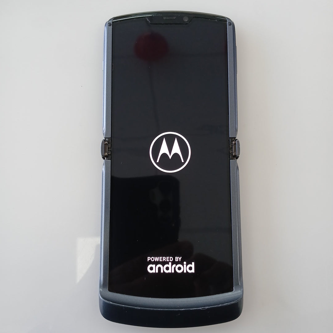 CELULAR MOTOROLA MOTO RAZR 5G XT2071-3 256 GB 8 GB RAM (SEMINUEVO)