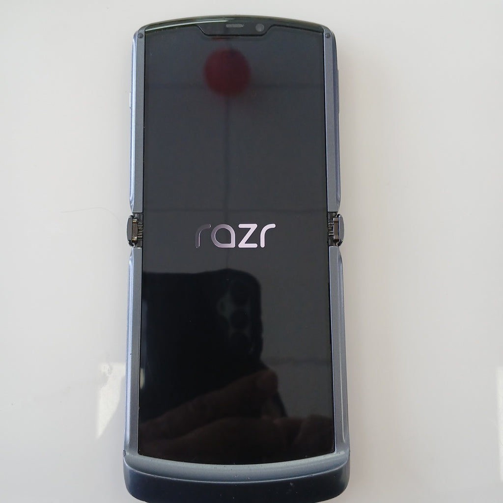 CELULAR MOTOROLA MOTO RAZR 5G XT2071-3 256 GB 8 GB RAM (SEMINUEVO)