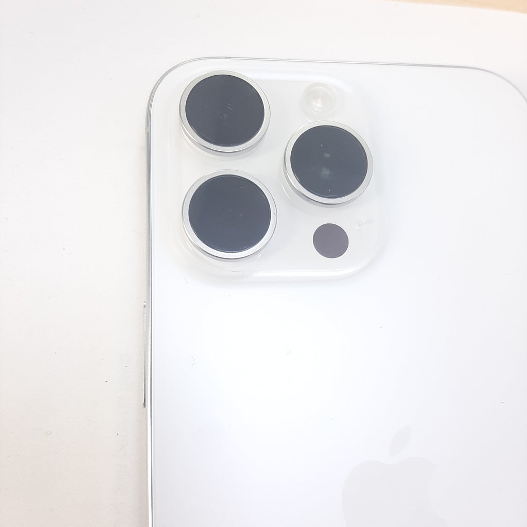 CELULAR APPLE IPHONE 16 PRO MAX A3295 (2024) 256 GB 8 GB RAM (SEMINUEVO)