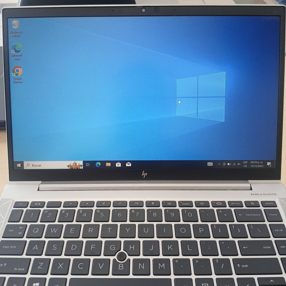 LAPTOP HP ELITEBOOK 840 G8 (2022) 512 GB SSD 16 GB RAM (SEMINUEVO)