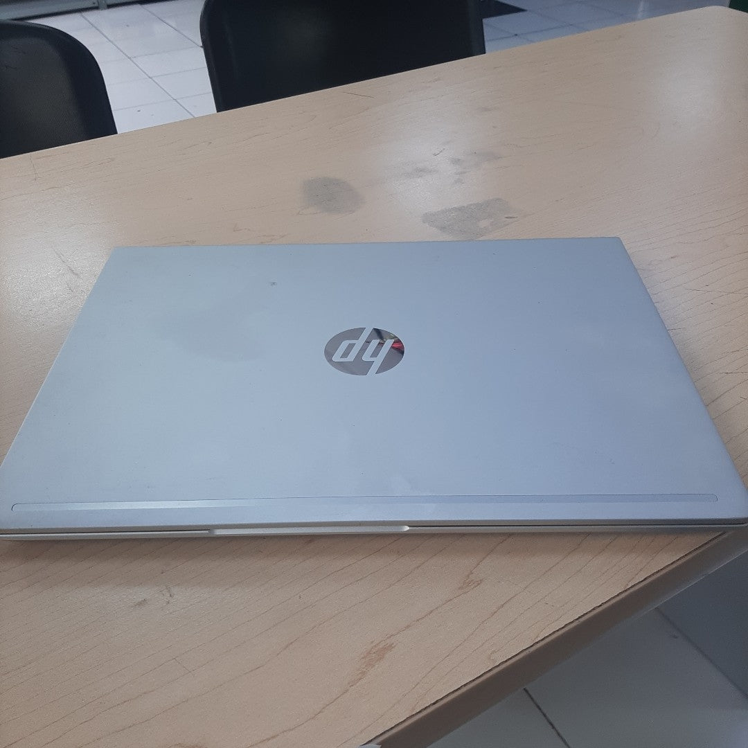 LAPTOP HP PROBOOK 440 G7 (2022) 256 GB SSD 12 GB RAM (SEMINUEVO)