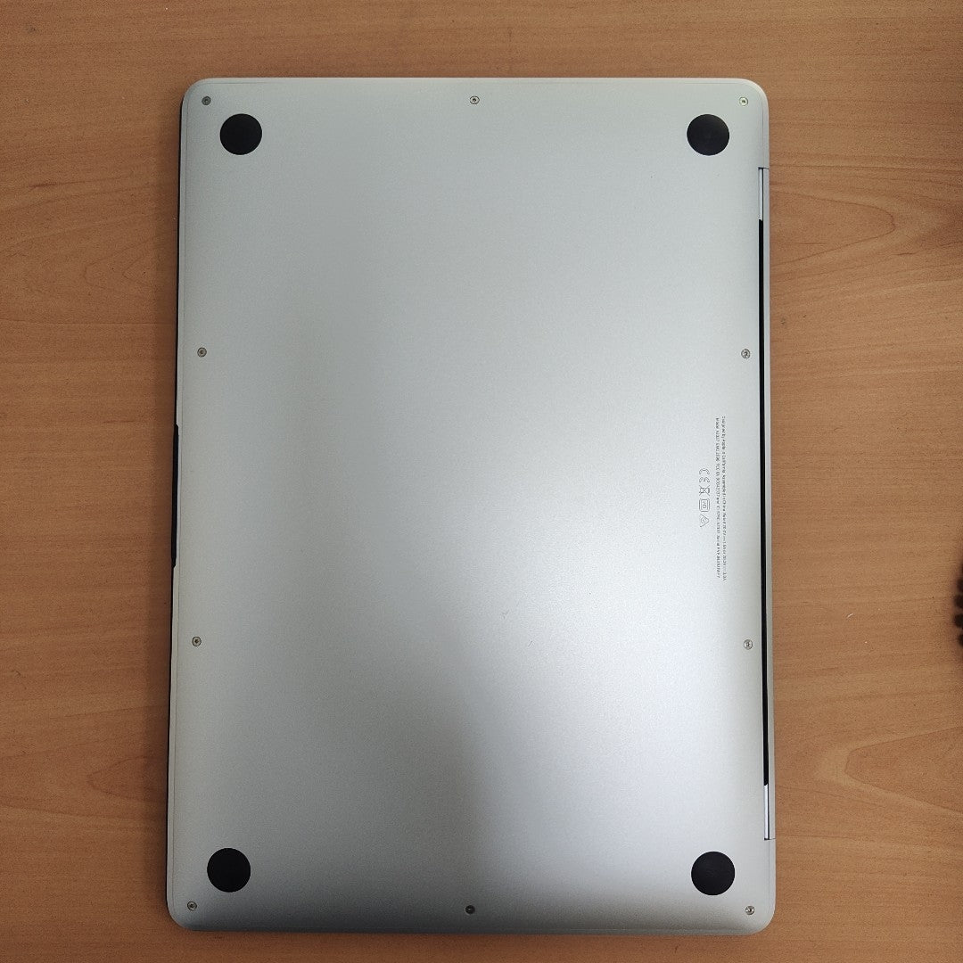 LAPTOP APPLE MACBOOK AIR 13" 2020 3.2 A2337 256 GB SSD 8 GB RAM (SEMINUEVO)