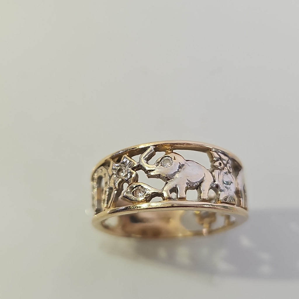 K1 3,30 GRMS 10 K ESPECIFICACIONES COMPLEMENTARIAS ARGOLLA, MOTIVO BUENA SUERTE (SEMINUEVO)