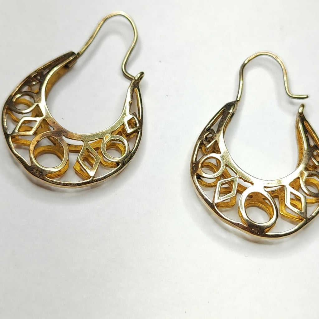 ARRACADAS PAR ORO 8 K 5 GRMS (SEMINUEVO)