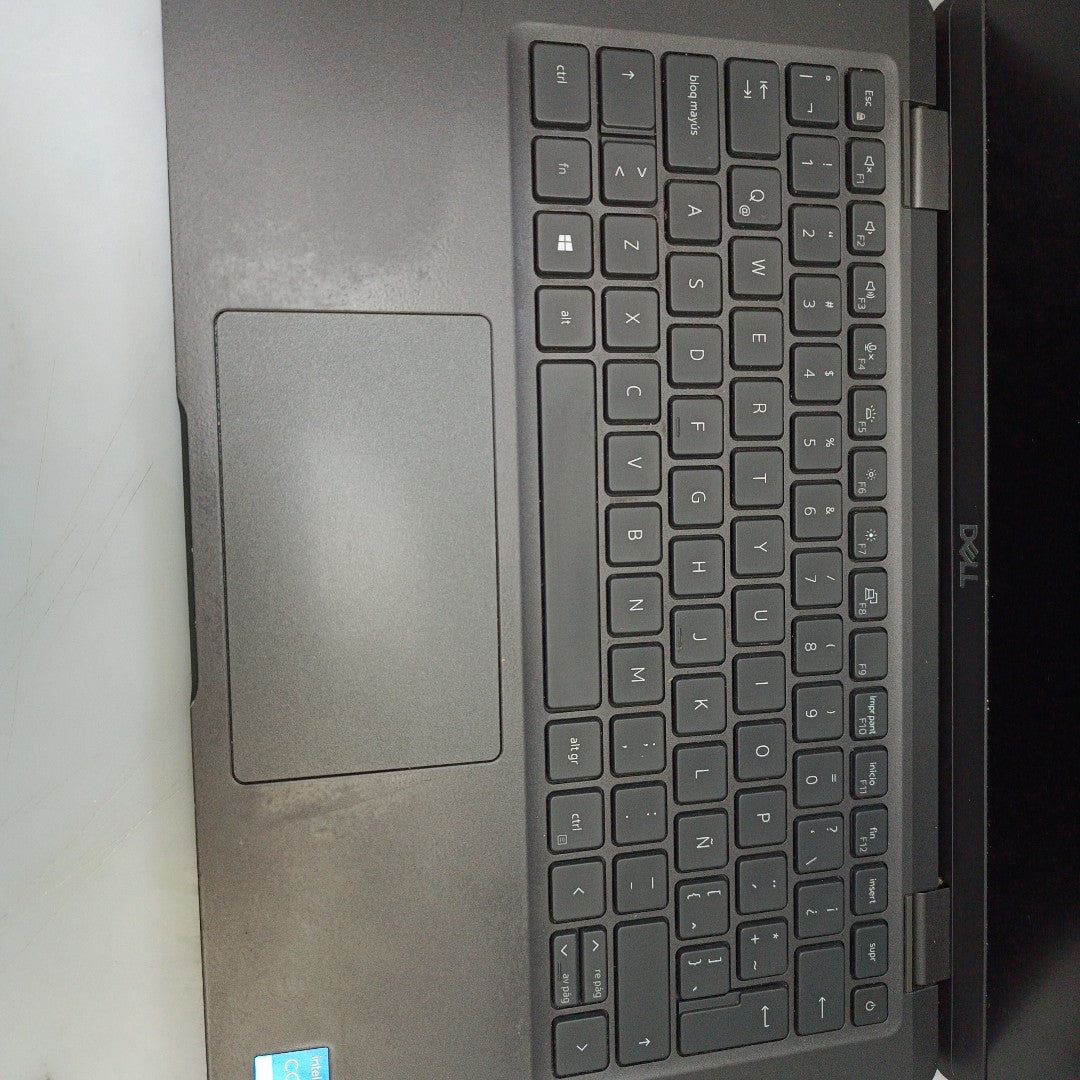 LAPTOP DELL LATITUDE 7420 (2023) 256 GB SSD 16 GB RAM (SEMINUEVO)