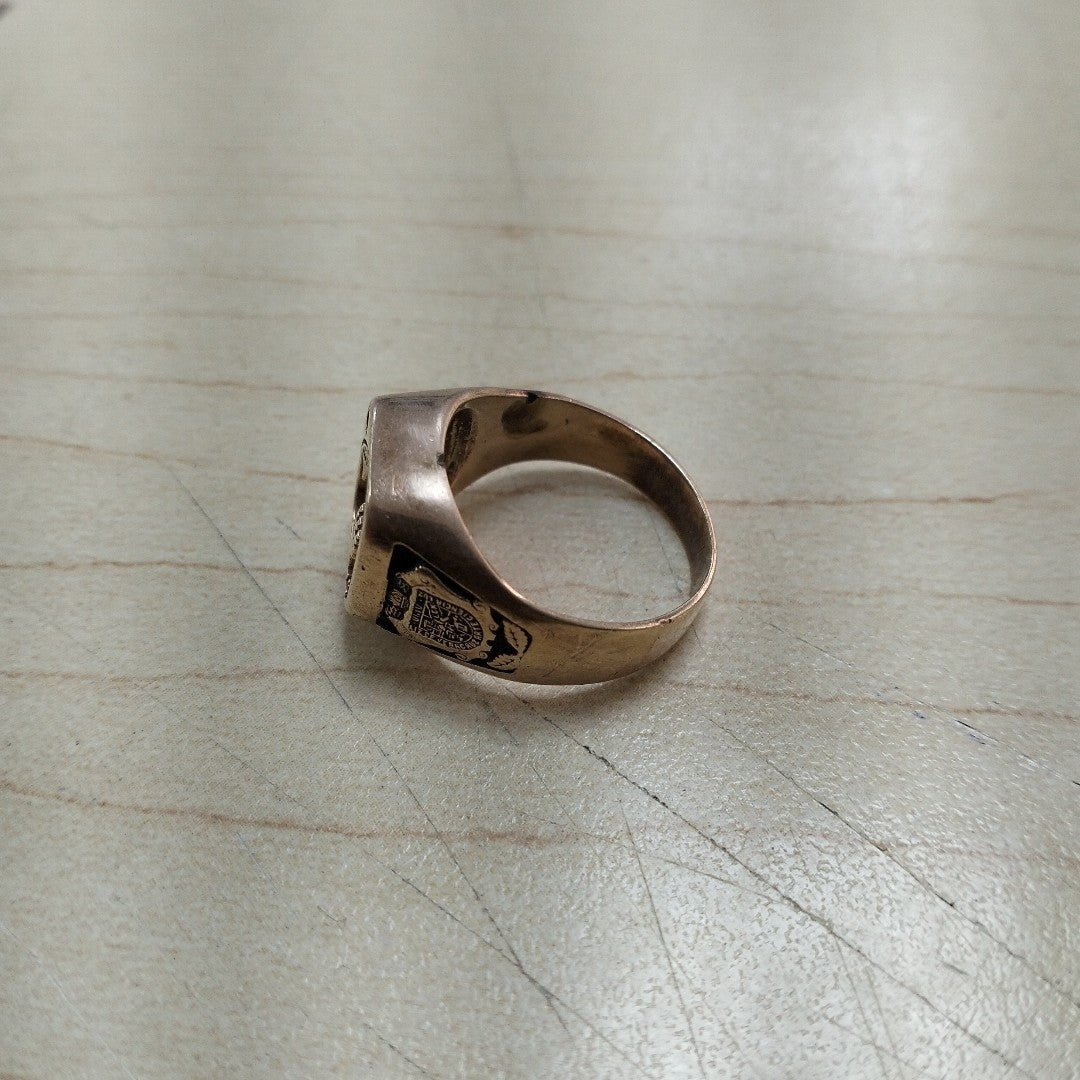 ANILLO DE GRADUACIÓN ORO 10 K 7.9 GRMS (SEMINUEVO)