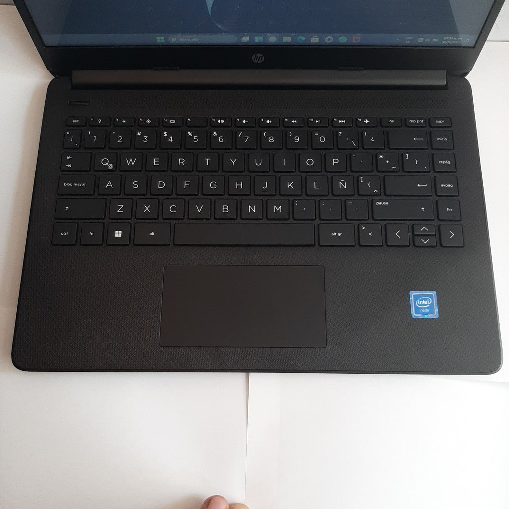 LAPTOP HP 14-DQ0501LA (2022) 256 GB SSD 4 GB RAM (SEMINUEVO)