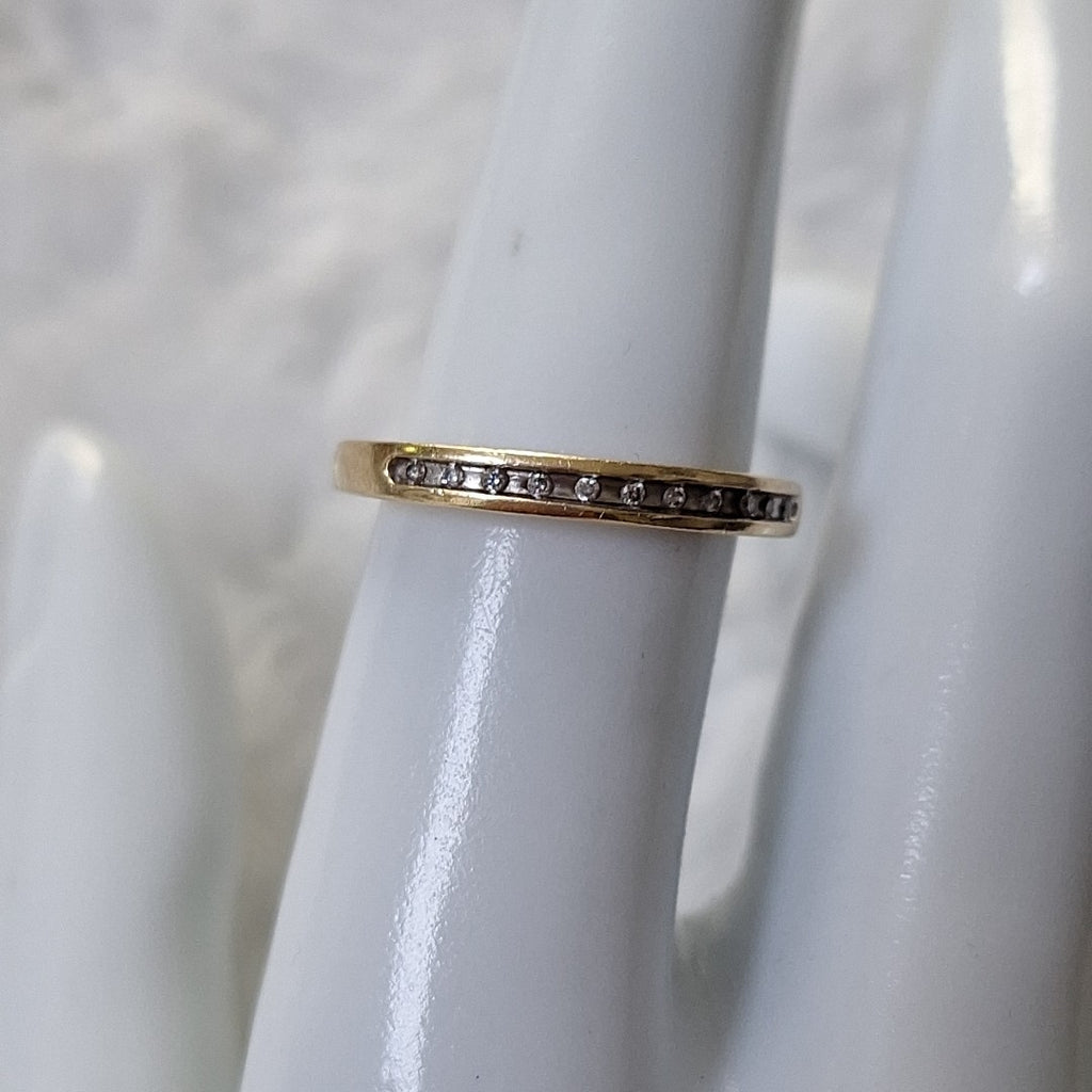 K1 2,10 GRMS 10 K ESPECIFICACIONES COMPLEMENTARIAS ARGOLLA CON CIRCONIA (SEMINUEVO)