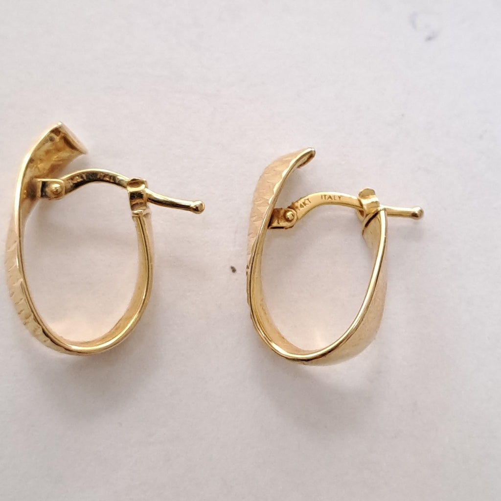 ARETES PAR ORO 14 K 1,80 GRMS (SEMINUEVO)