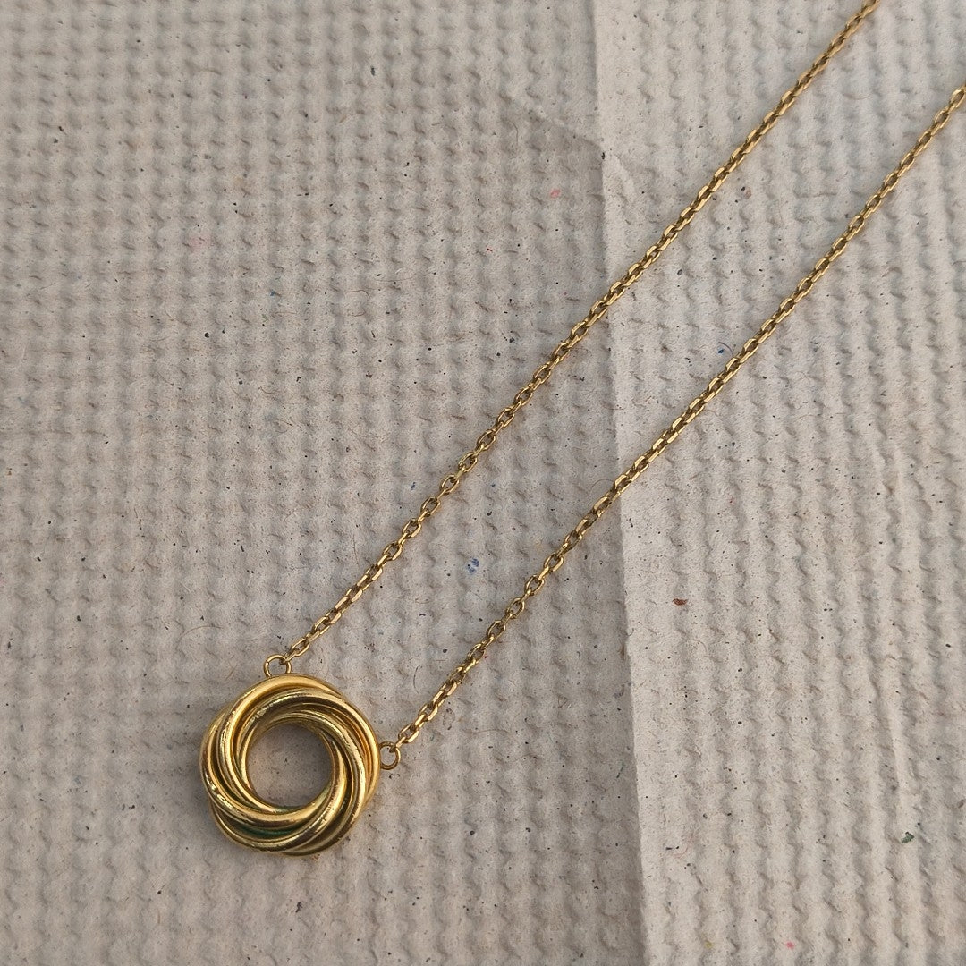 CADENA, DIJE ORO 14 K 4 GRMS (SEMINUEVO)