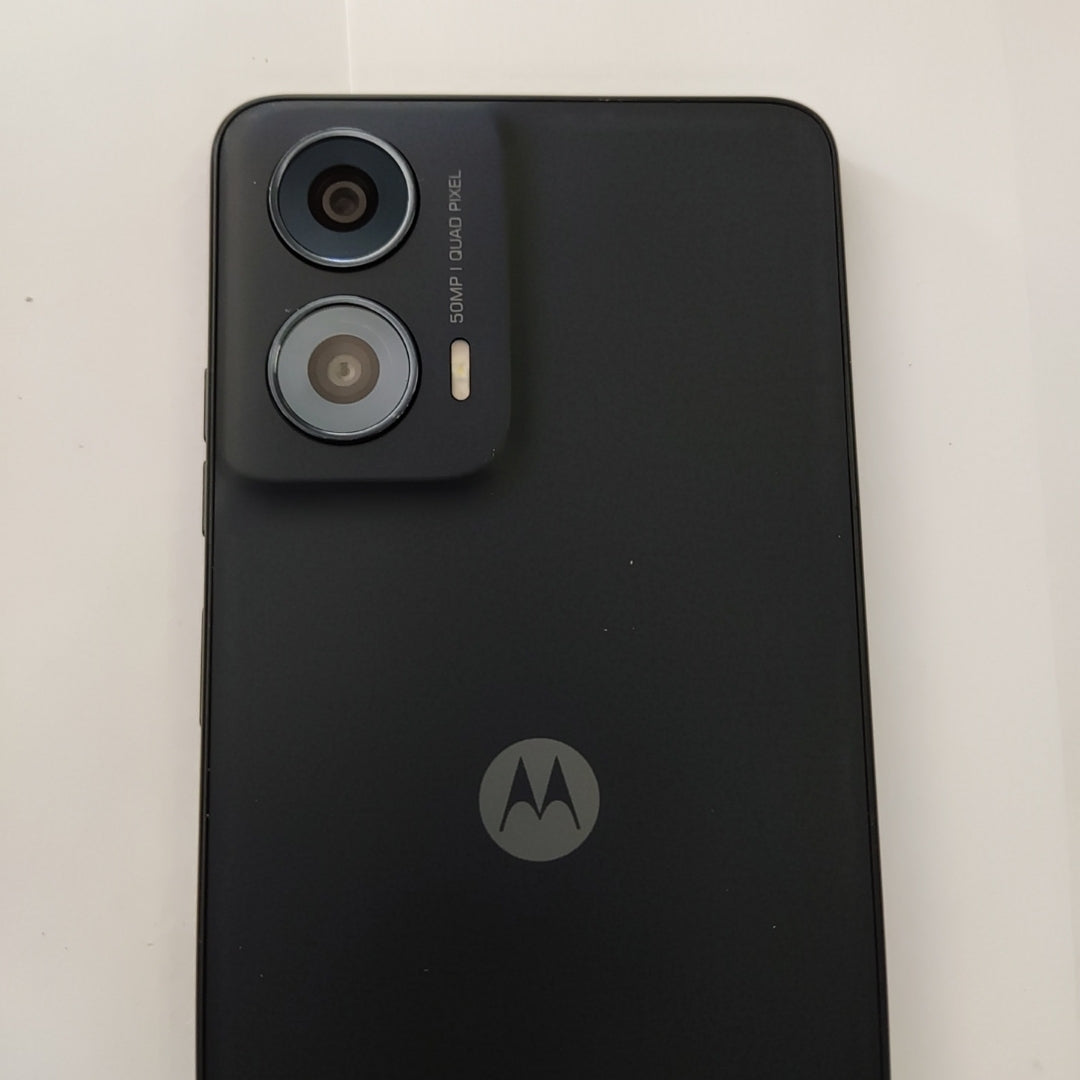 CELULAR MOTOROLA MOTO G24 XT2423-1 (2024) 256 GB 4 GB RAM (SEMINUEVO)