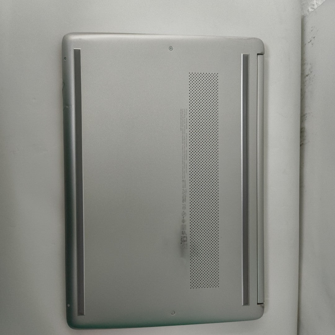 LAPTOP HP 14-DQ2533LA (2023) 512 GB SSD 8 GB RAM (SEMINUEVO)