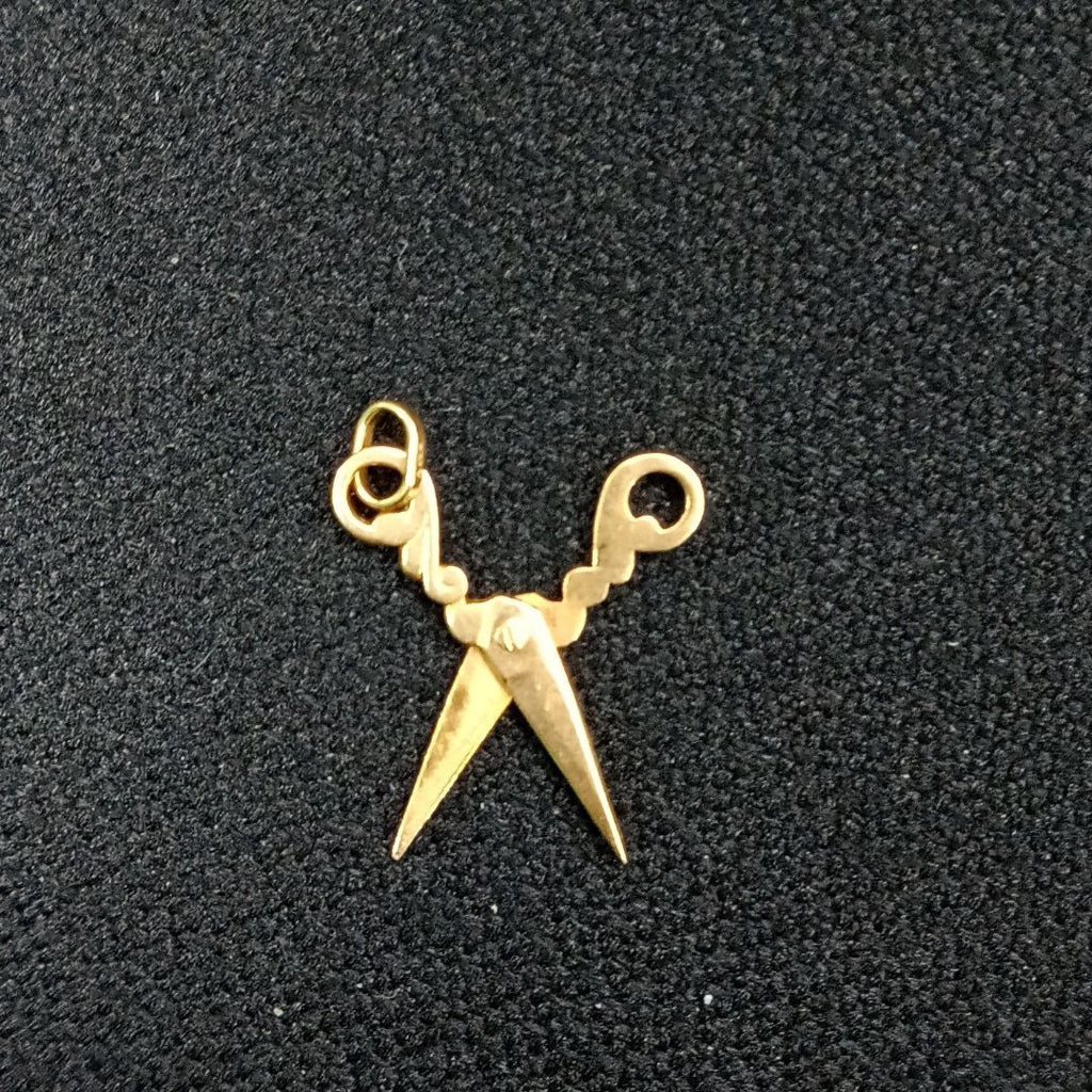 K1 1,10 GRMS 14 K ESPECIFICACIONES COMPLEMENTARIAS DIJE TIJERAS (SEMINUEVO)