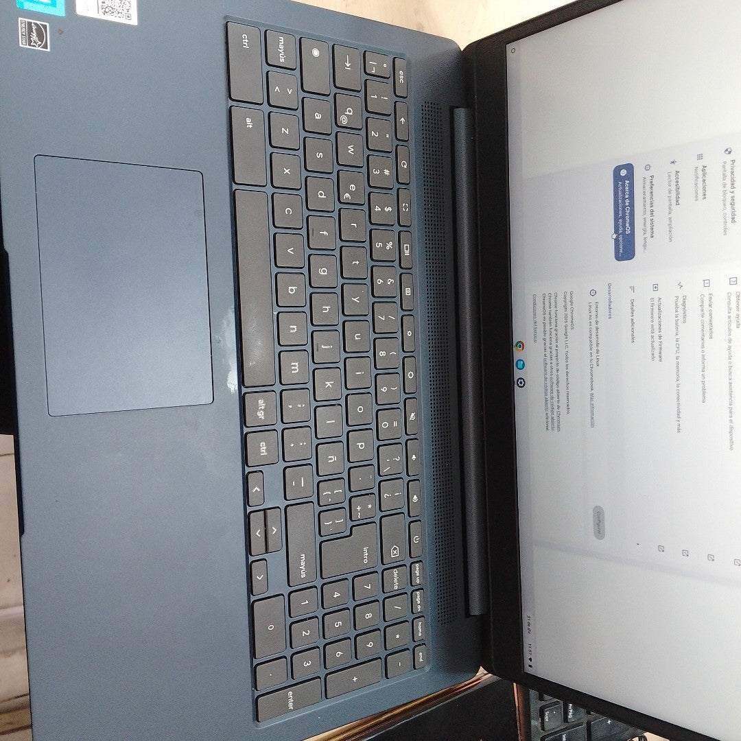 LAPTOP LENOVO IDEAPAD 3 CHROME 15IJL6 (2024) 128 GB SSD 8 GB RAM (SEMINUEVO)